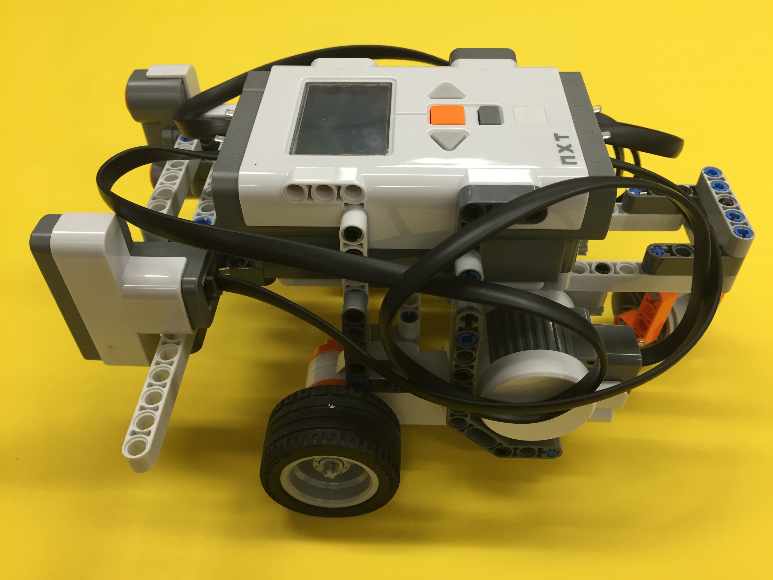 Picture: Line Following Robot Model